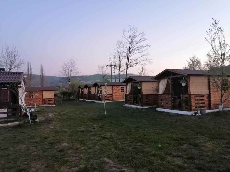 Camping In Clisura Dunarii Ieşelniţa Exteriör bild