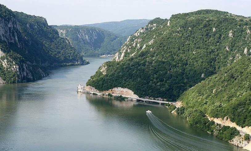 Camping In Clisura Dunarii Ieşelniţa Exteriör bild